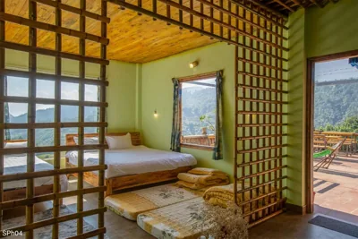 Family Room with Mountain View — Stone Paradise Homestay